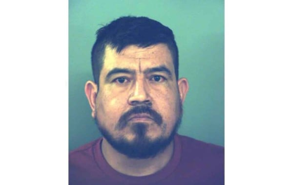 Detienen a conductor ebrio tras choque