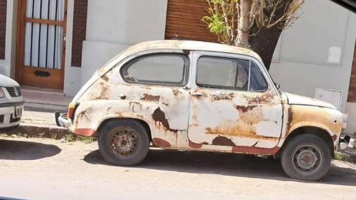 SE DETECTARON DIVERSOS CASOS . Piden al Ejecutivo que tome medidas ante casos de vehículos abandonados