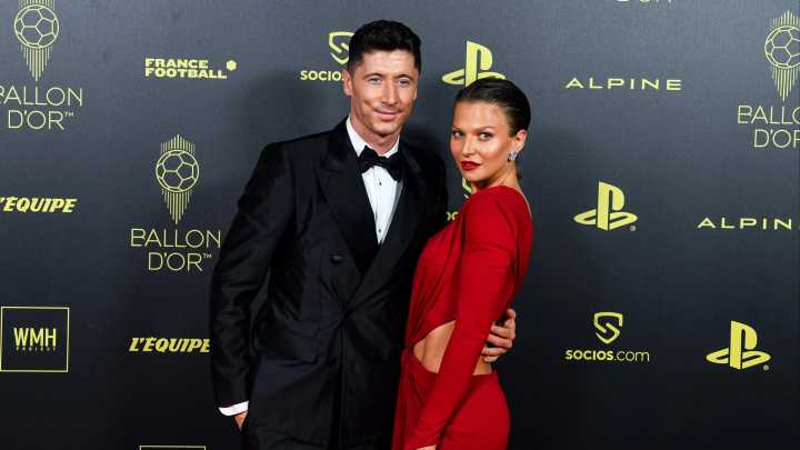 Premier League clubs urged to sign Robert Lewandowski, who owes his wife for his incredible form at 37