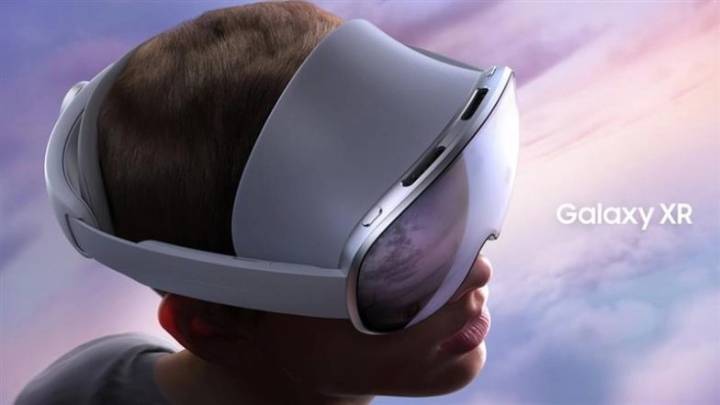 Technology Samsung Galaxy XR Headset Launched With Ergonomic Design and Snapdragon Chipset; Check Price, Specifications and Features