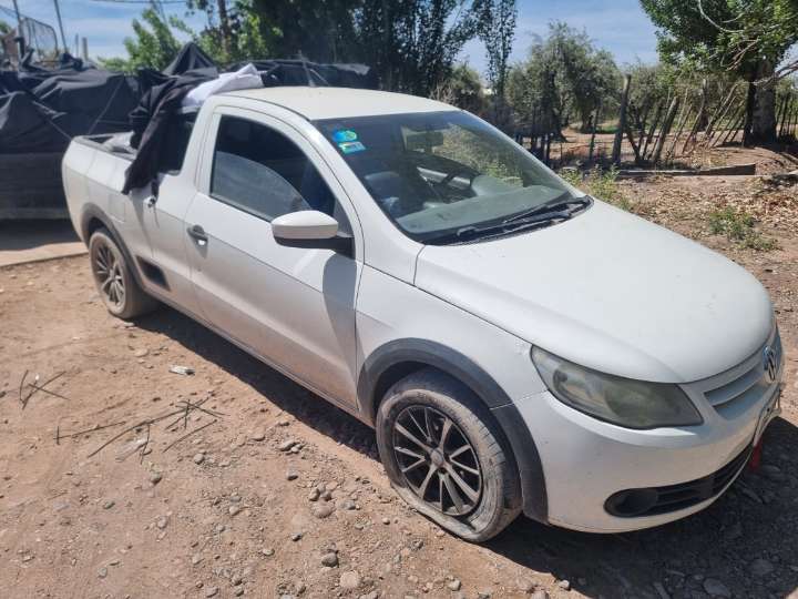 Golpearon a una mujer para robarle la camioneta y un ex convicto fue detenido tras un operativo en Maipú