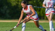 Wall blanks Middletown North - Field hockey recap