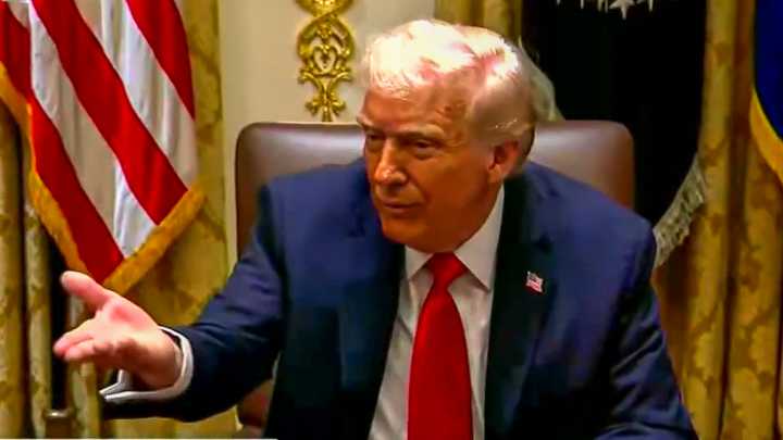 'I Don't Like You Either!' Trump Spars With Ambassador At Meeting With Australian PM