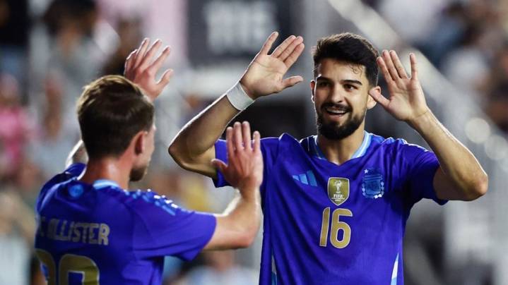 Los futbolistas que debutaron en la Selección Argentina durante la goleada a Puerto Rico