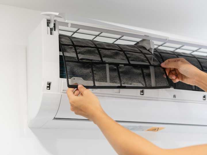 Qué hacer cuando el aire acondicionado gotea agua: 6 causas frecuentes y sus soluciones fáciles