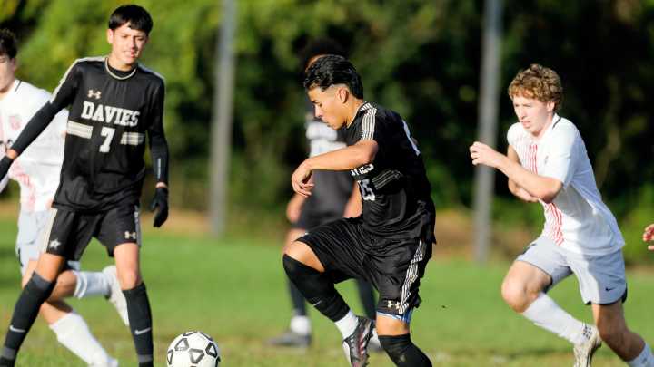 Scores, recaps from high school games on Monday, October 27 2025