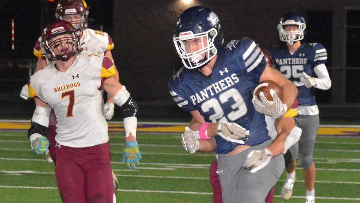Football: Follow here for updated scores, highlights from South Dakota's Week 9