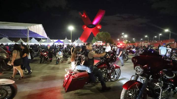 Muere hombre tras ser golpeado durante riña en el Biker Fest 2025