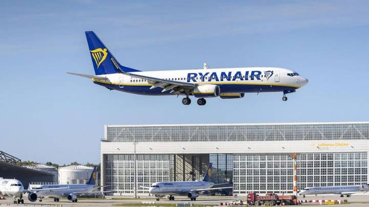 Ryanair anuncia un gran cambio para todos sus pasajeros a partir de 12 de noviembre: cambiará por completo las normas de las tarjetas de embarque