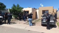 Neutralizan a balazos a hombre atrincherado en vivienda de La Mesa