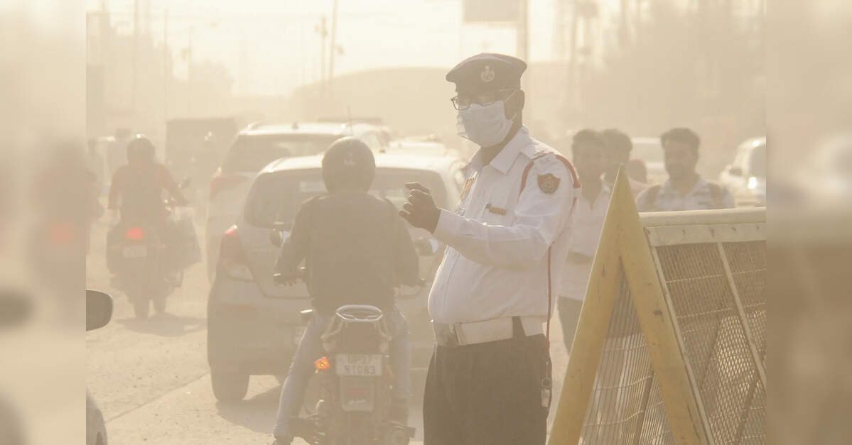 Delhi-NCR sees rise in respiratory, pregnancy-related cases due to post