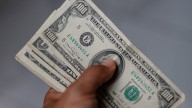 Dólar en Venezuela mantiene incremento diario de 1% y se acerca a los 200 bolívares