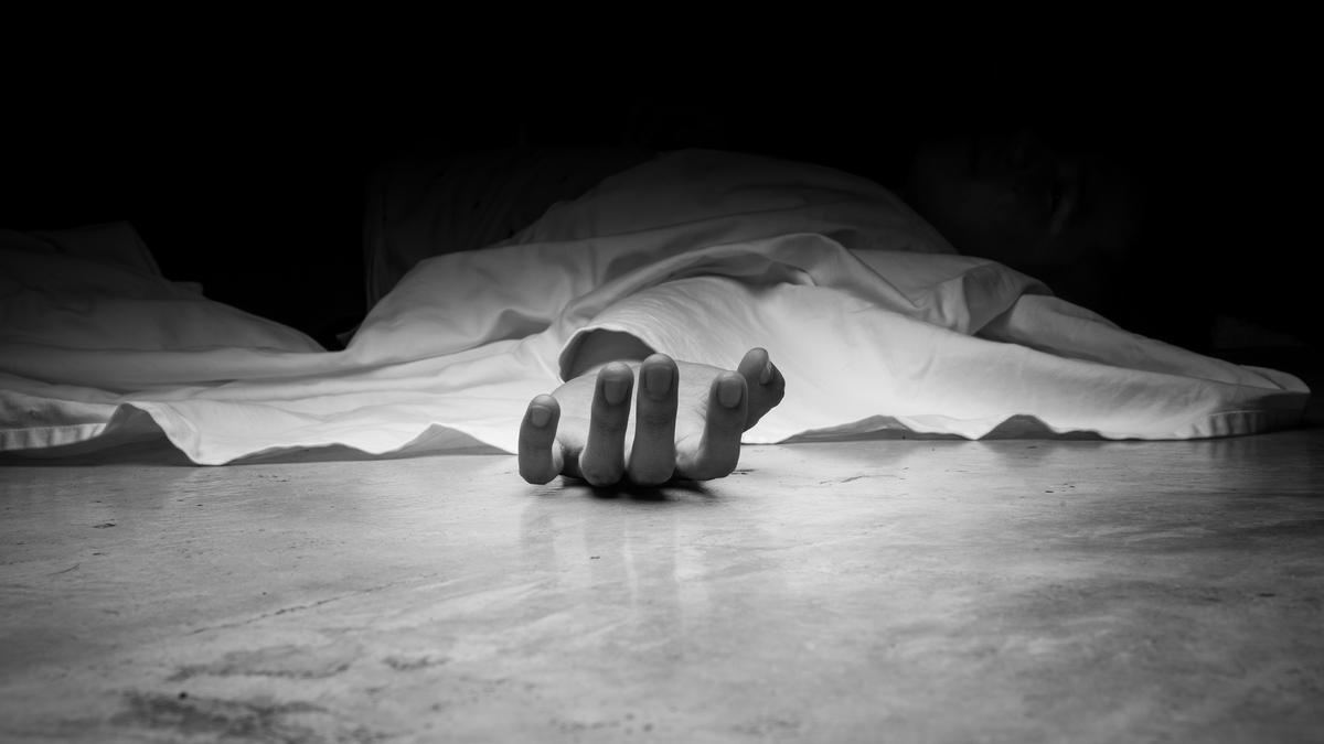 Maharashtra doctor death: Police detain accused named in note written on her palm