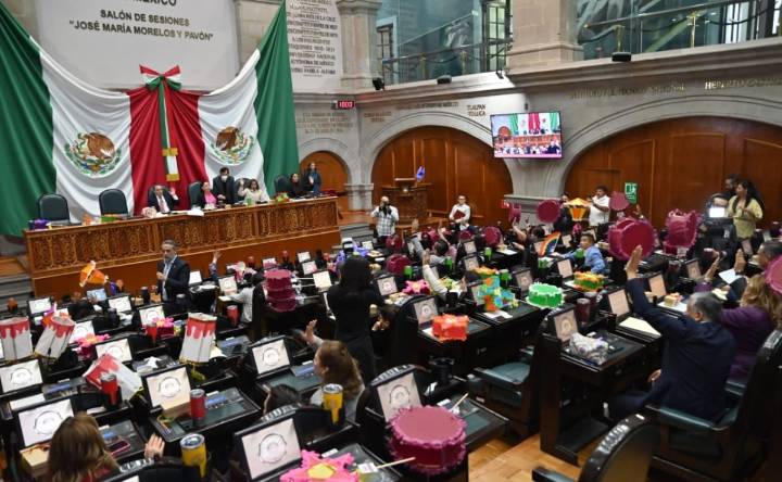 Congreso del Edomex tipifica los "montachoques" como delito de extorsión; penas de hasta 24 años de prisión