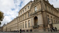 Video captures Louvre jewel thieves emerging from museum in a cherry picker