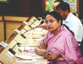 Delhi govt to release ex-gratia for families of COVID