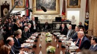 Legisladores estadounidenses se oponen a la ayuda de Trump a Milei