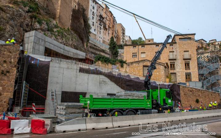 Las escaleras mecánicas al Casco se empezarán a instalar en enero