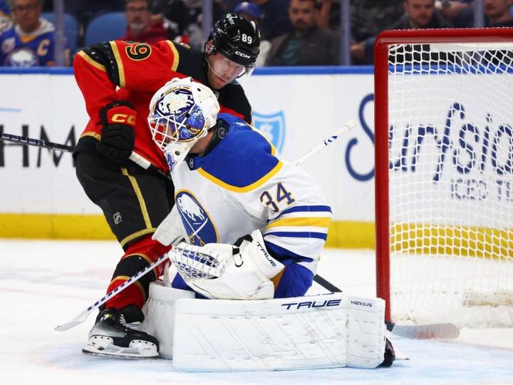 Ottawa Senators take it on the chin in 8-4 loss to Buffalo Sabres