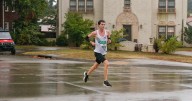 Tulsa Run thrives despite rainy conditions; `Blues Brothers' extend streak