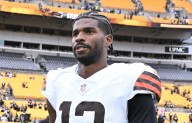 Deadspin | Browns add QB Shedeur Sanders (back) to injury list