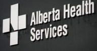Calgary petting zoo, farm remains closed as 20 people referred for avian flu testing