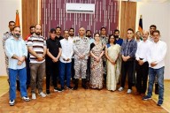 PIB J&K Media delegation visits Coast Guard, PIB Mumbai & NSE