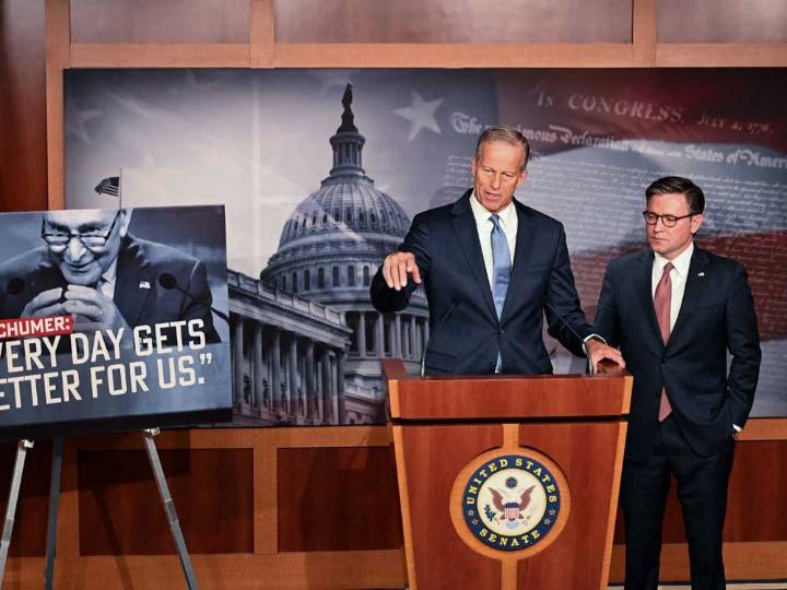 Firings of federal workers begin as U.S. government shutdown drags on
