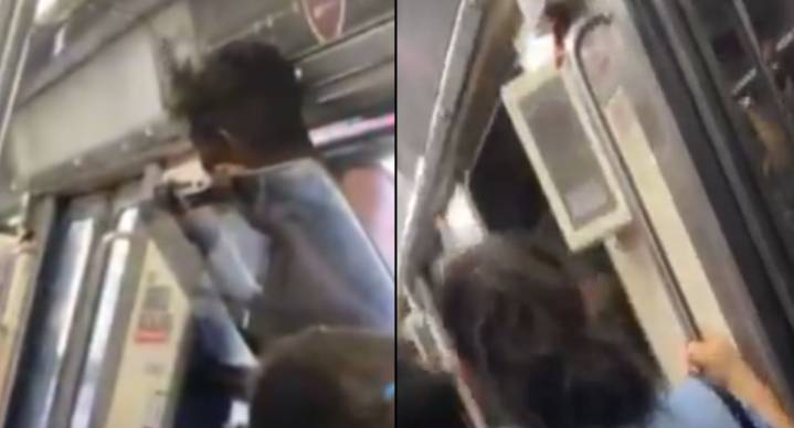 (VIDEO) Joven muere tras caer de tren ligero en Jalisco; iba sujetado desde el exterior de una ventana
