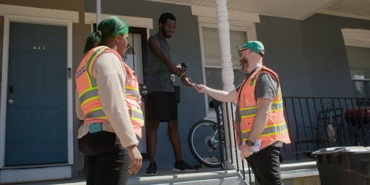 Glitter Extends to More than Street Cleaning