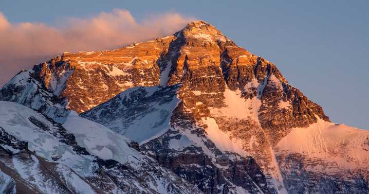 How mountaineer Jim Morrison made the first skiing descent of Everest's most dangerous route