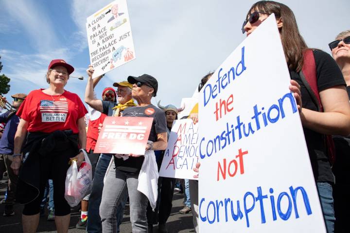 No Kings protests: Massive turnout against Trump