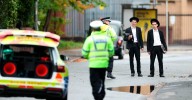 Una de las víctimas de la sinagoga de Mánchester murió por disparos de la Policía