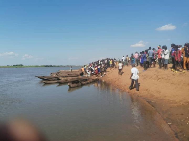 Two Dead, One Missing After Canoe Capsizes on Shire River in Chikwawa