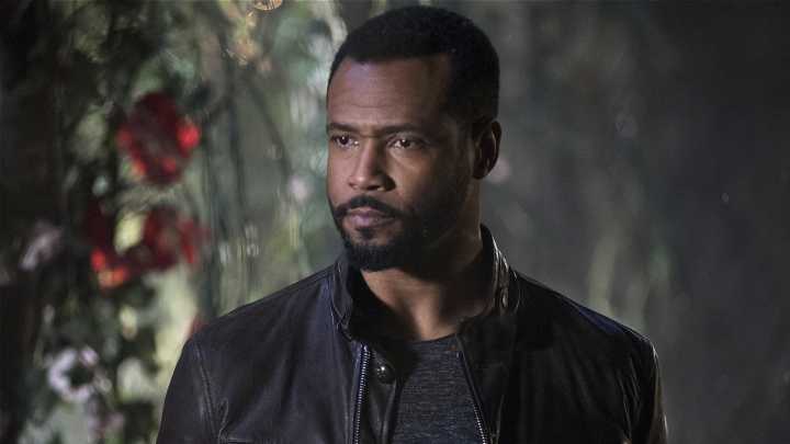 The Old Spice Commercial Guy Starred In A Fantasy TV Series That Deserves Another Look