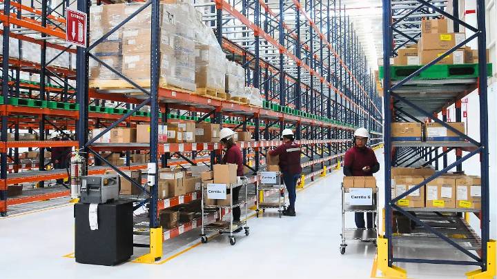 De promesa a botín: PAN denuncia corrupción en la megafarmacia de AMLO