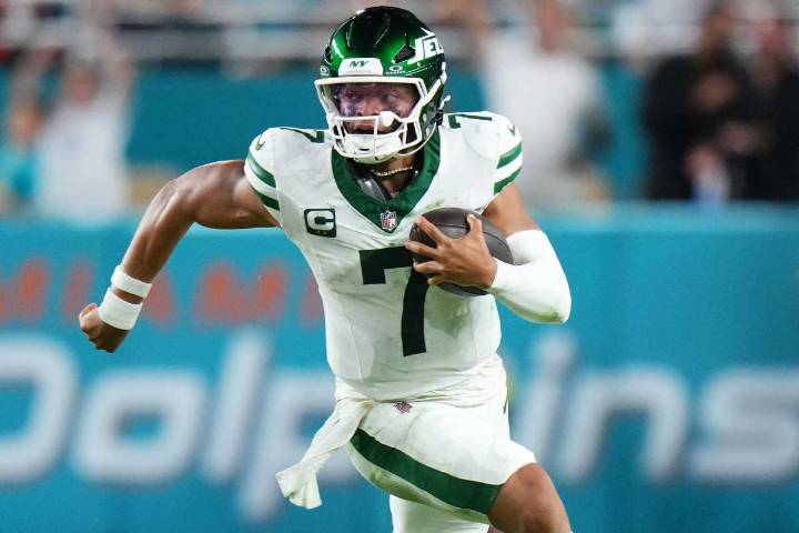 Jets vs. Cowboys Week 5 preview: Can Justin Fields keep up with Dak Prescott?