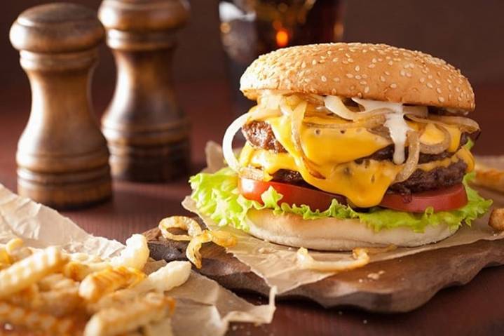 Indore Food Corner: From Cheese-Loaded To Tender Patty, Best Burgers You Must Try
