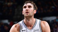 Report: Warriors had Luke Kornet interest before Spurs contract