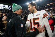 Steelers-Bengals: Sharp bets on total in Aaron Rodgers