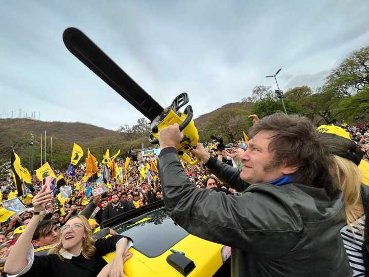 La motosierra en el campo de la inversión pública, en números