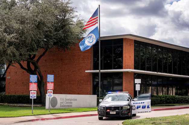 Muere mexicano tras tiroteo en centro de detención de ICE en Dallas; SRE exige justicia