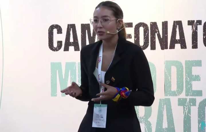 Sarah Macías, la caleña que conquistó el Mundial de Oratoria en español 2025