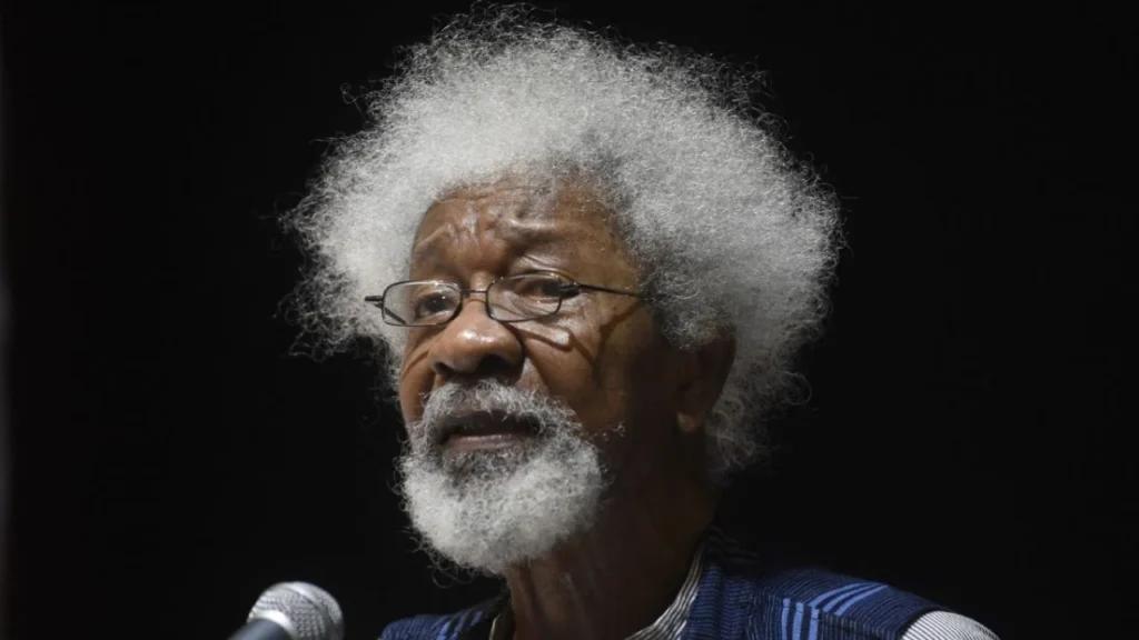 El Nobel de Literatura nigeriano Wole Soyinka afirma que EEUU le anuló la visa