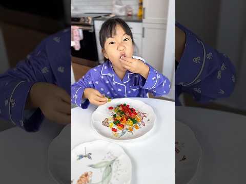 Sharing gummy bears with my brother 🥴🤣 LeoNata family #shorts