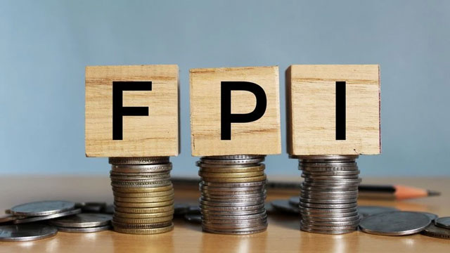 FPIs turn net buyers as markets end week subdued
