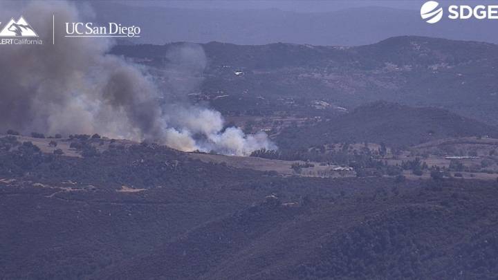2 acre brush fire sparks in Ramona