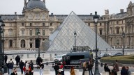 Robo en el Louvre: joyas de valor incalculable fueron sustraídas en 7 minutos