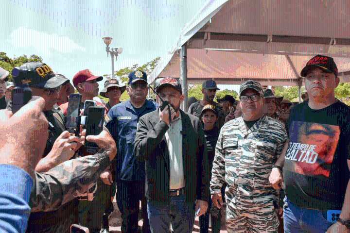 Alcalde Héctor Soto se Reúne con Organismos de Seguridad para Fortalecer la Defensa Nacional