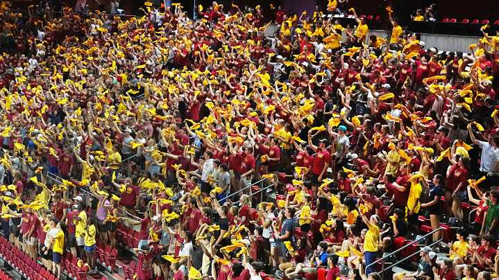 Travis Hines' rapid reaction to Iowa State men's basketball media day